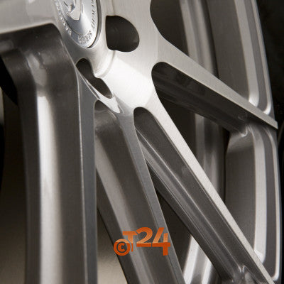 BARRACUDA Velgen - PROJECT 2.0 Silver Brushed Surface - 20 inch