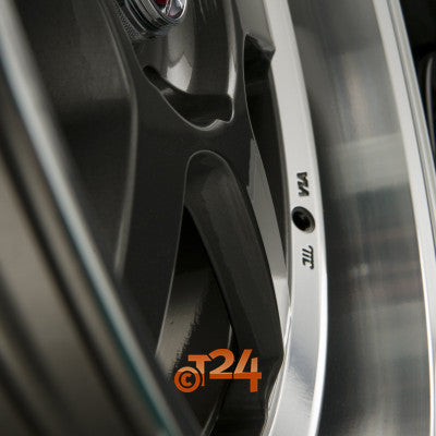 BORBET Velgen - DB8GT Graphite Rim Polished - 18 inch